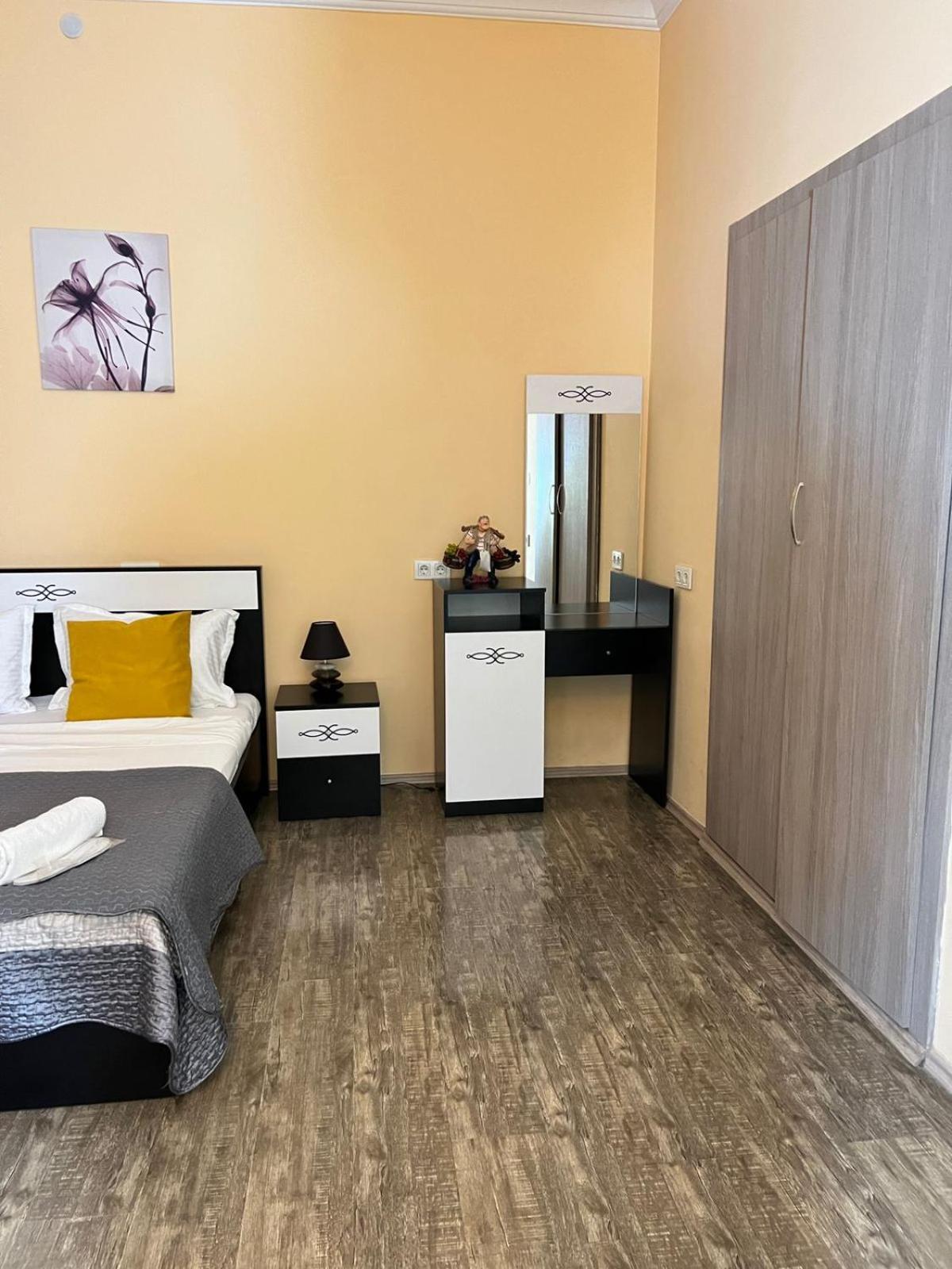 Sayat Nova Apartments Tbilissi Extérieur photo