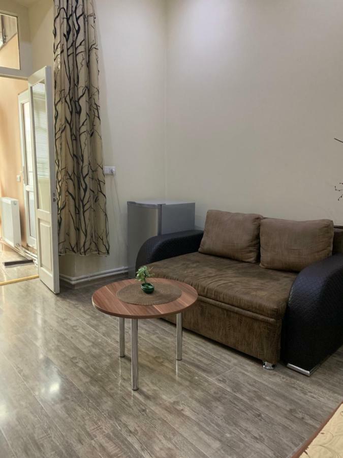 Sayat Nova Apartments Tbilissi Extérieur photo